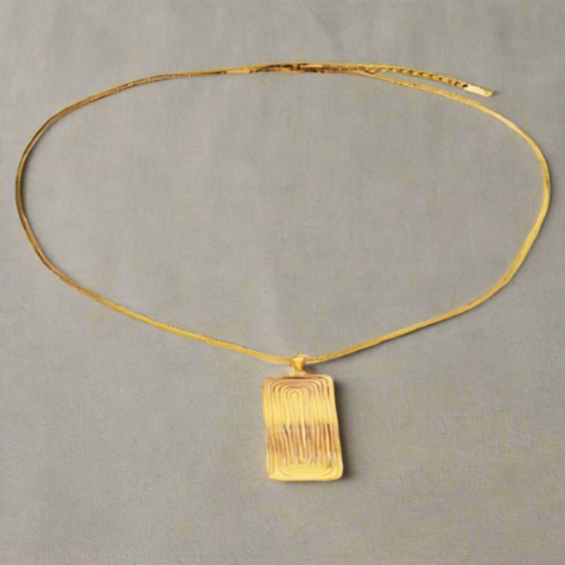 Nora Gold Thread Necklace